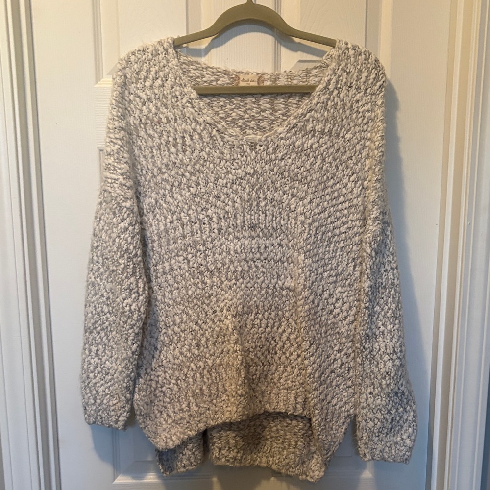 Altar'd State Cream & Gray Chunky Scoop Neck Sweater